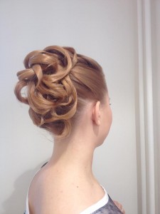 juhlakampaus-hairbym